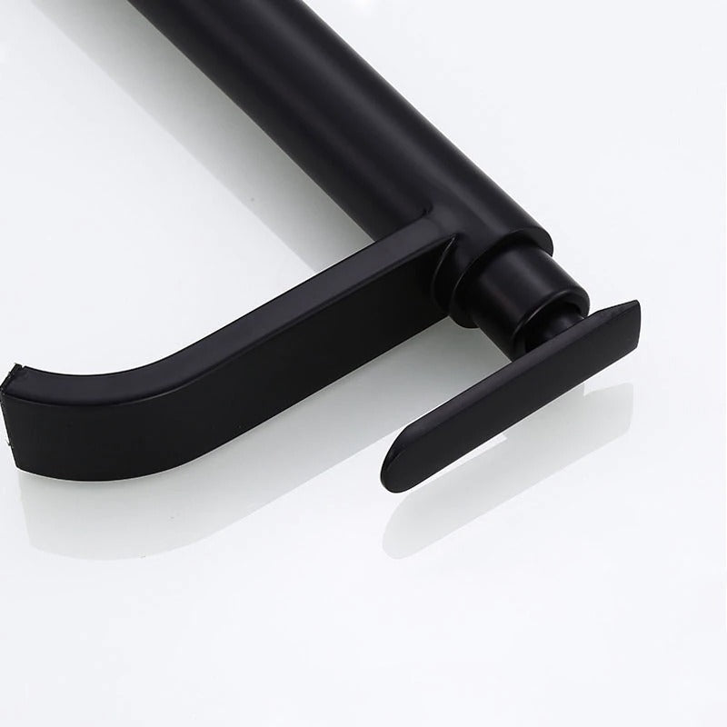 Rubinetto da lavabo rialzato – Finitura elegante nero opaco