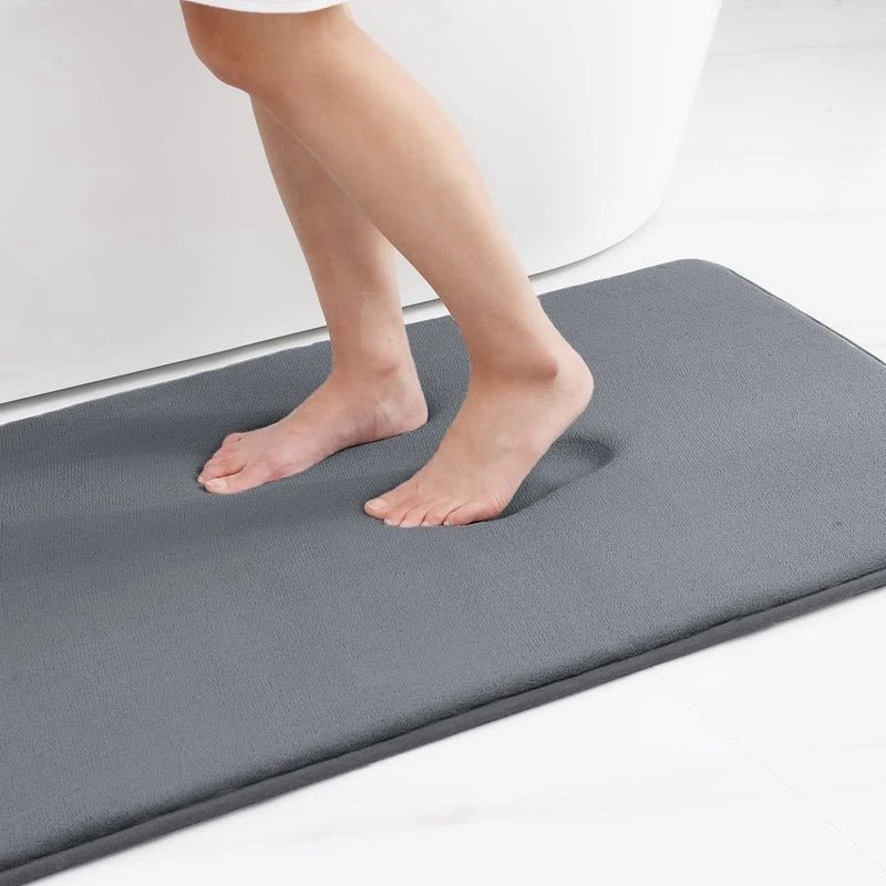 Tappeto da Bagno Super Assorbente Antiscivolo – Comfort e Sicurezza Quotidiana