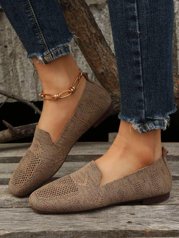 נינה | נעלי קיץ נגד החלקה – נוחות וביטחון