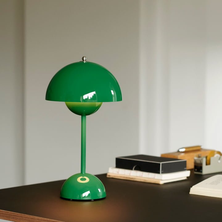 Stolná LED lampa – moderná jednoduchosť a funkčnosť
