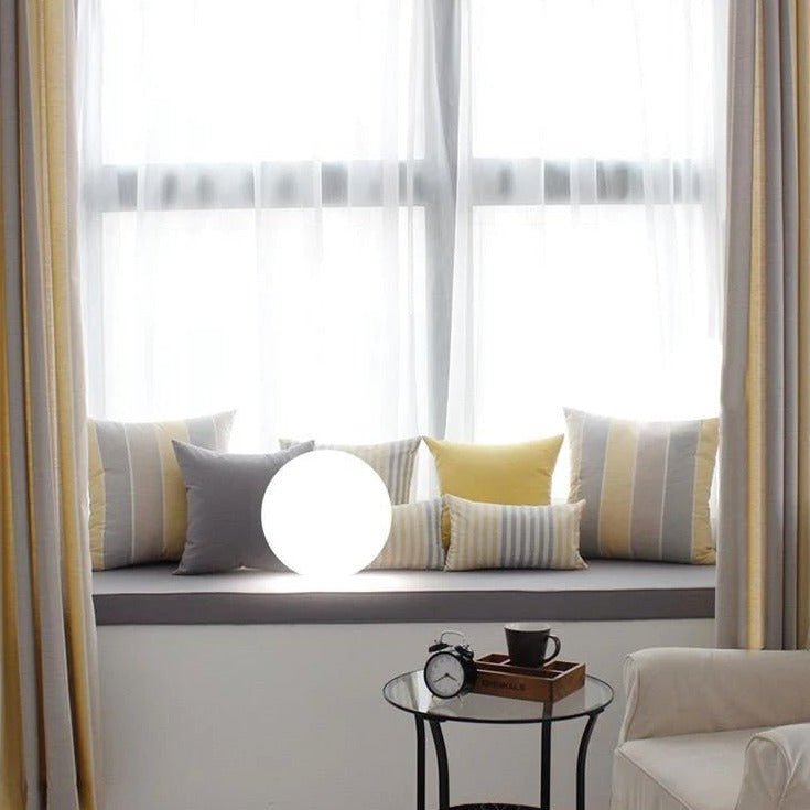 Trådløs Utendørs Kulelampe – Nomadisk og Elegant Belysning