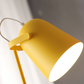 Moderní otočná stolní lampa – elegance a funkčnost 