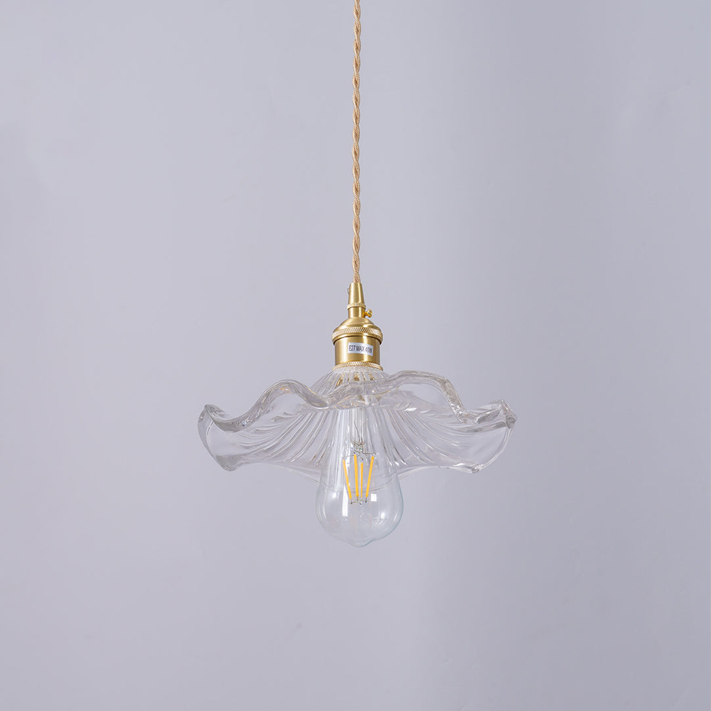 Hanging Flower Lamp – Natural Charm and Tender Spirit 