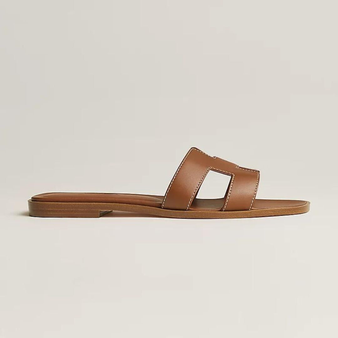 Brigitte | Moderna Platta Sandaler – Luftrikt Design Och Urban Stil 