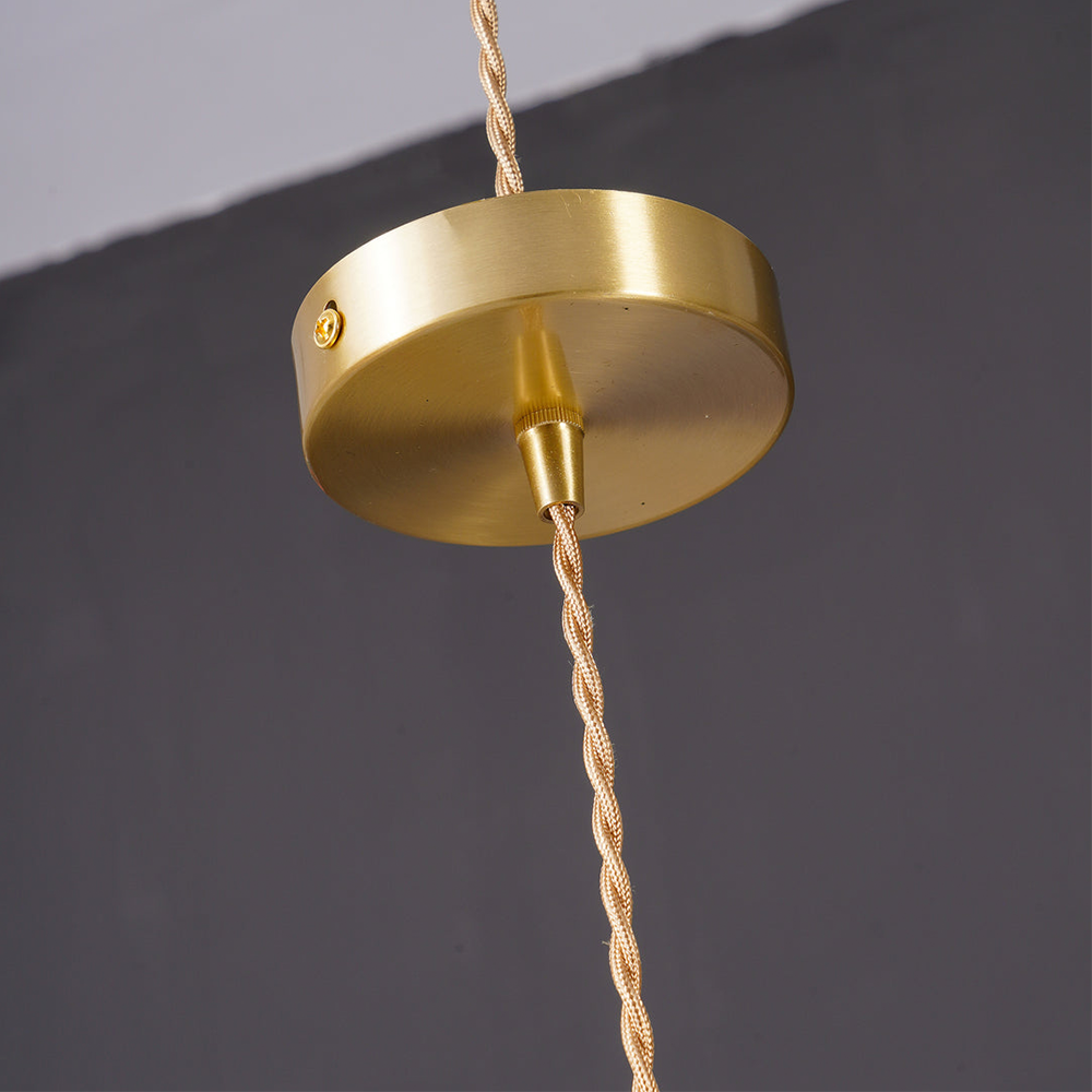 Hanging Flower Lamp – Natural Charm and Tender Spirit 