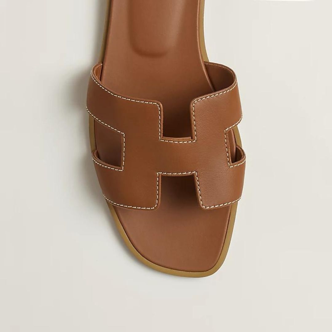 Brigitte | Moderna Platta Sandaler – Luftrikt Design Och Urban Stil 