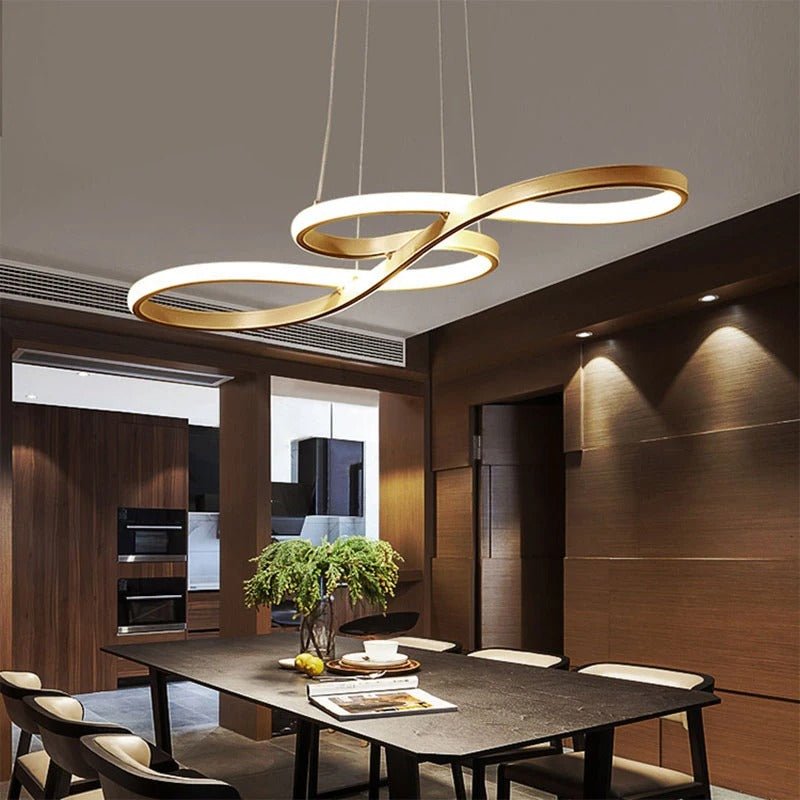Modern LED függőlámpa gyűrűkben – Elegáns és futurisztikus design 