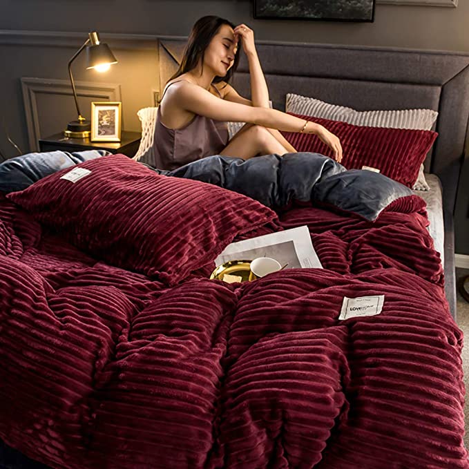 Warm Winter Duvet – Soft Comfort and Thermal Insulation 