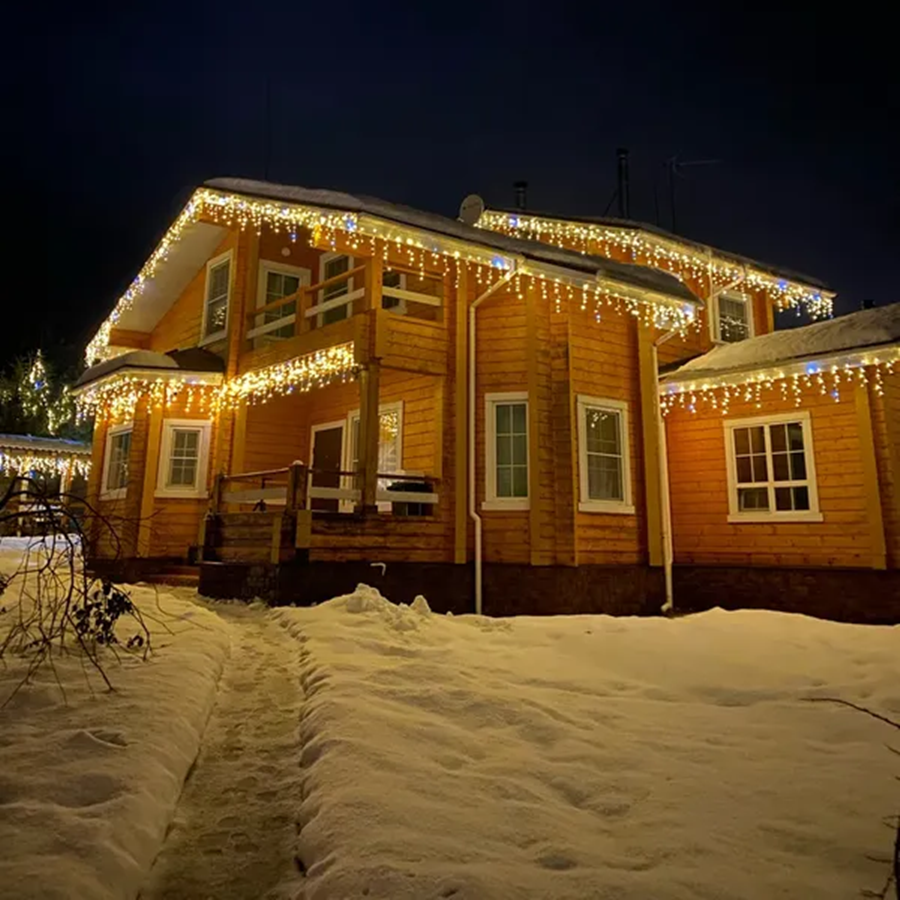 Cortina de Luzes LED Exterior – Ambiente Mágico e Brilhante 
