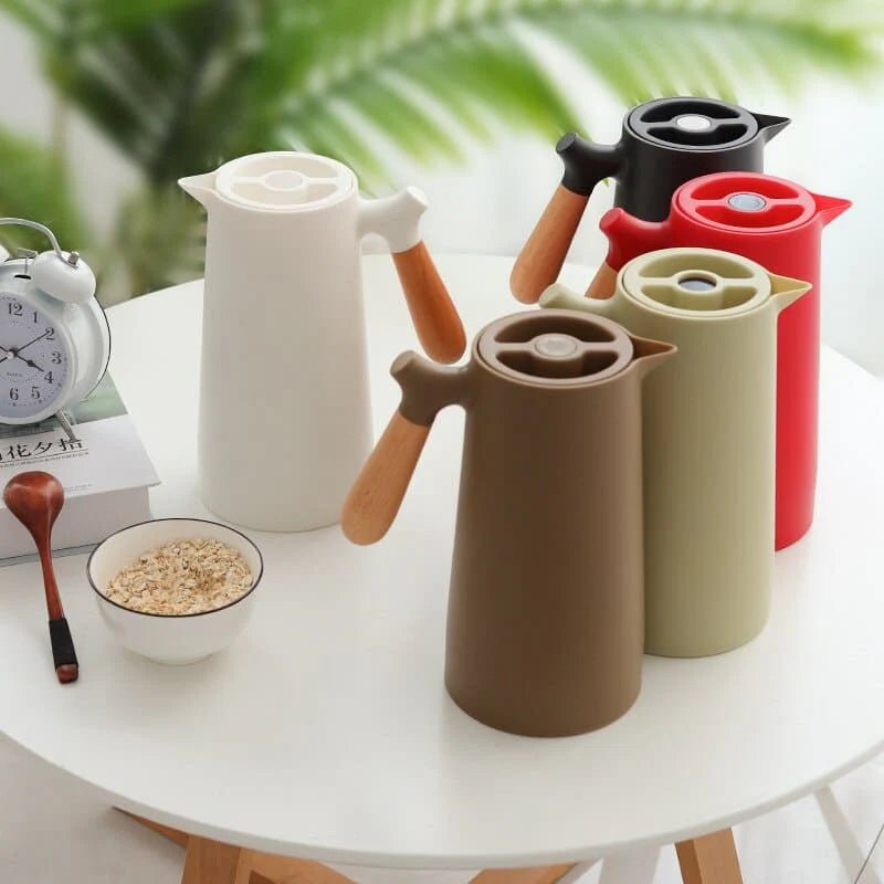 Isolert Kanne Med Håndtak – Langvarig Bevaring Og Stilig Design 