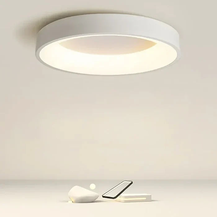 Plafondlamp – Eenvoudige lijn en warme sfeer 