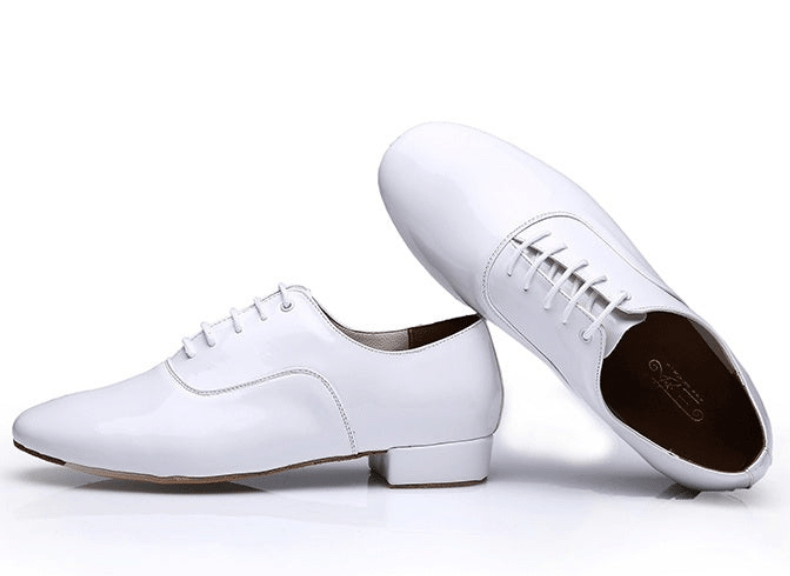 Scarpe da Danza Latina – Flessibilità e Eleganza 