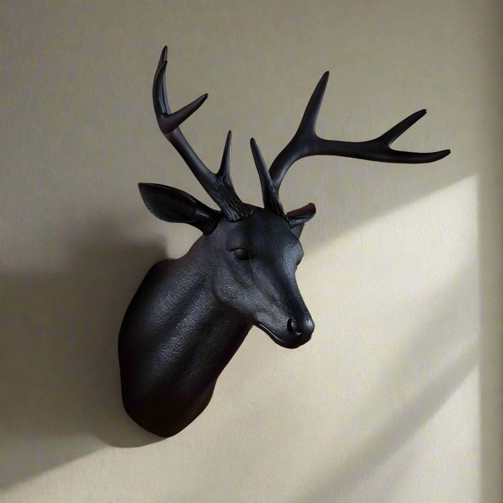 Escultura de Parede Cervo Mate – Estilo Contemporâneo 