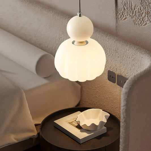 Art Deco Függőlámpa – Időtlen Grafikai Elegancia 