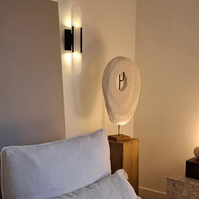 Applique Murale LED Nera e Dorata – Eleganza Moderna e Design Chic 