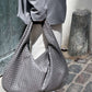 Josiane | Bolsa de Mano Trenzada – Elegancia Artesanal y Encanto Atemporal 
