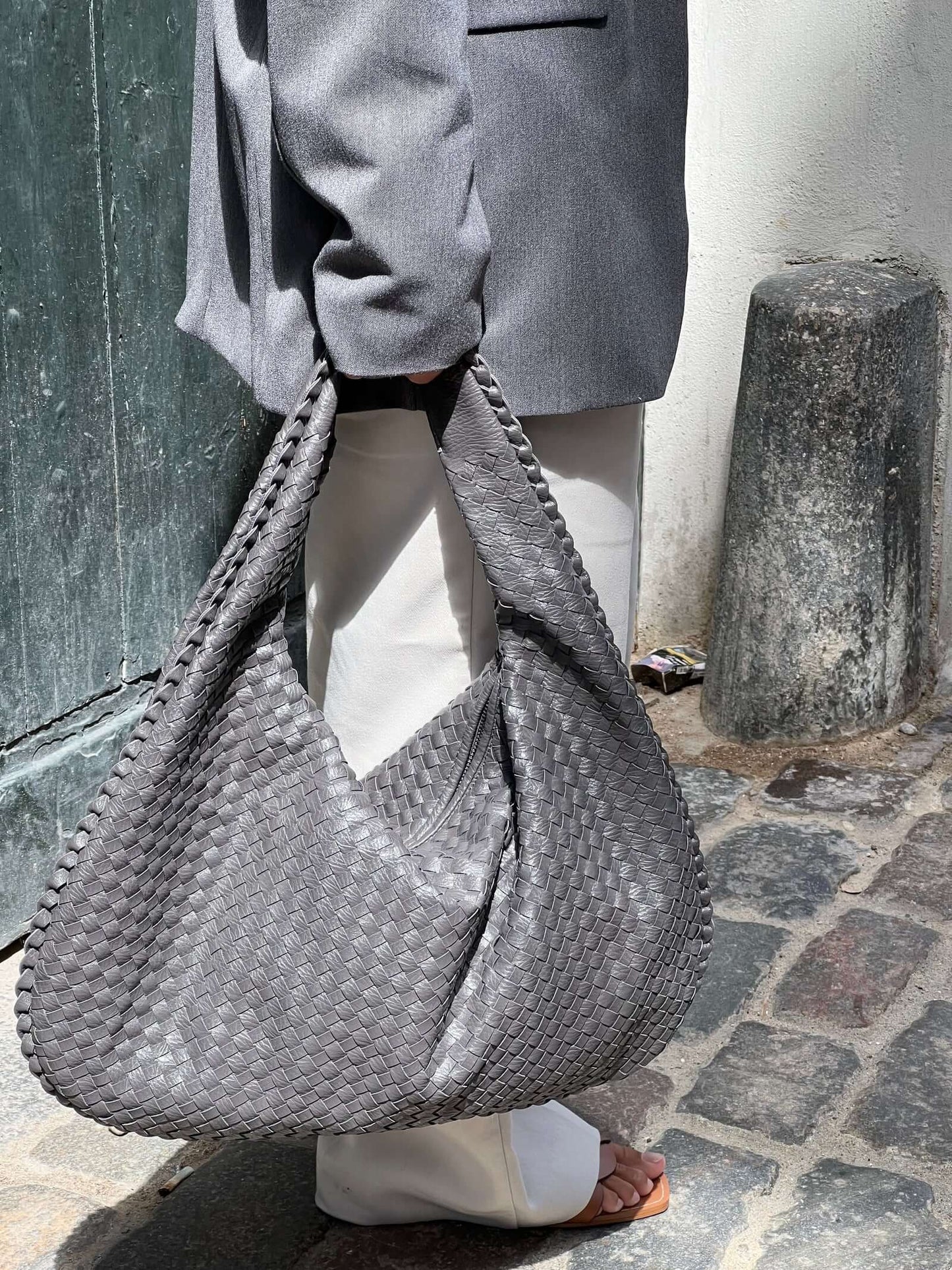 Josiane | Bolsa de Mano Trenzada – Elegancia Artesanal y Encanto Atemporal 