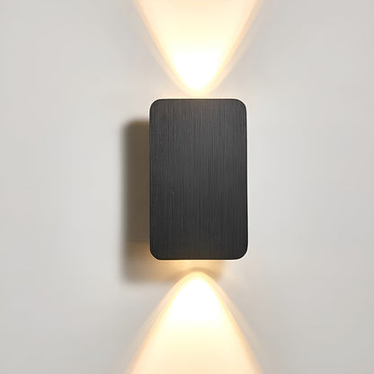 מנורת קיר LED מינימליסטית – אור עדין וקו עכשווי 
