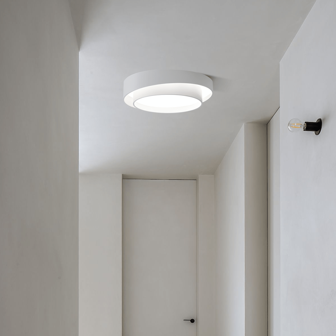 LED-taklampa Disk – Ljus och visuell komfort 