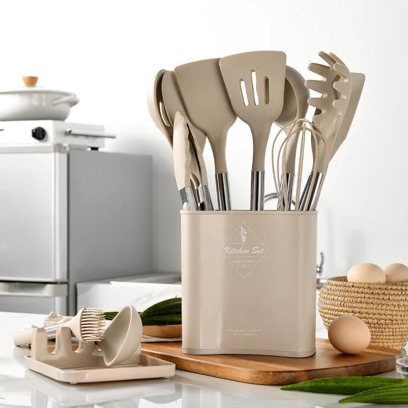 Set di Utensili da Cucina – Pratico e Versatile nella Vita Quotidiana 