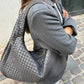 Josiane | Bolsa de Mano Trenzada – Elegancia Artesanal y Encanto Atemporal 
