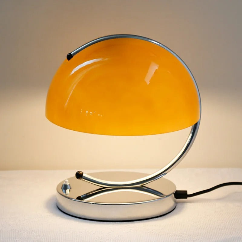 Scandinavische Tafel Lamp in Glas – Elegantie en Moderniteit 